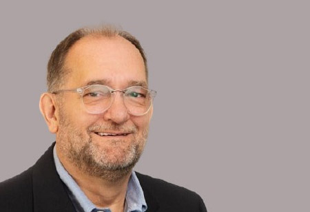 Top 2 Reasons To Switch To 100% Cloud-Based Technology Platforms