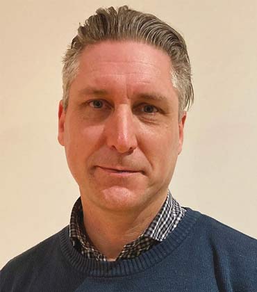 Digital Transformation and Industry 4.0 in Manufacturing