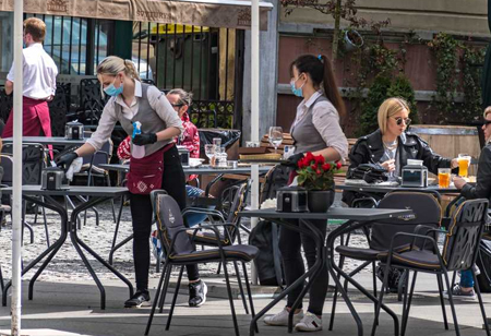What Guidelines are the Restaurants Following to Operate During COVID-19