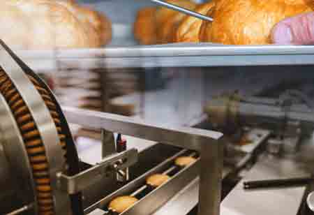 Technological Revolution Fighting Food Waste for a Sustainable Future